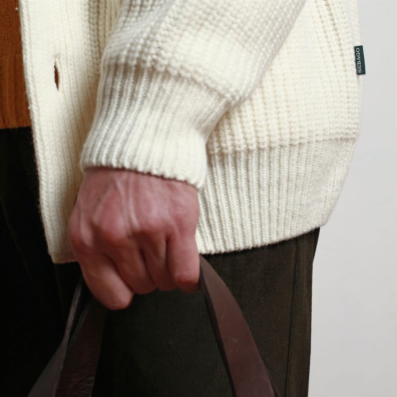 White Natural Sebago Australia Barred